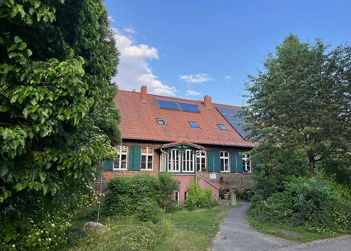 Forsthaus Neudorf - Gartenblick